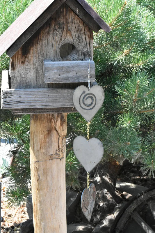Rustic Metal Heart Spinner