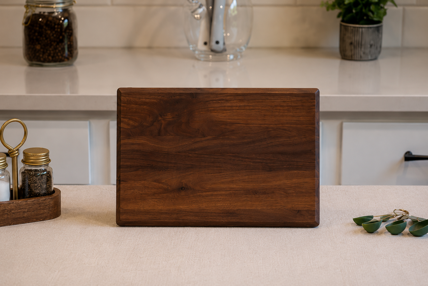 Craft Your Own Walnut Edge Grain Cutting Board