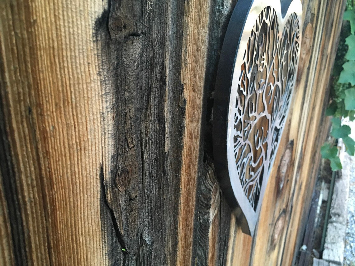 Tree Heart Sign